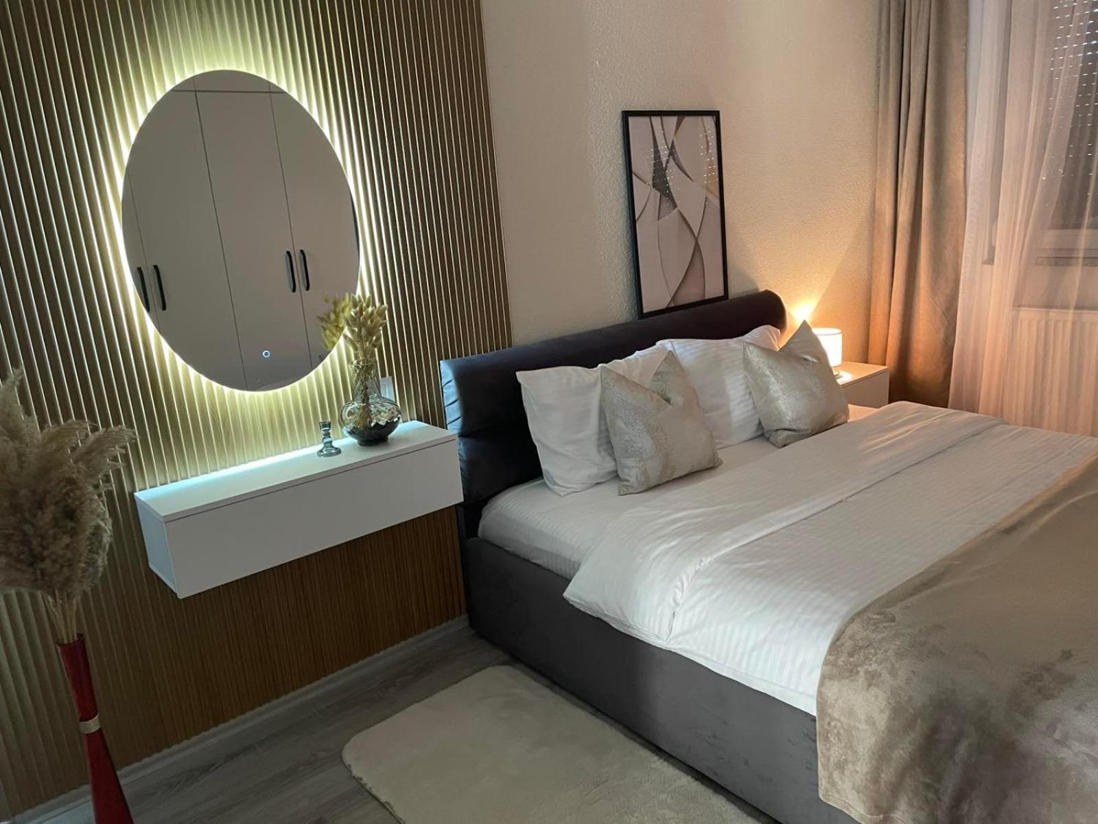 Apartment Prizreni-Free Private Parking Екстер'єр фото